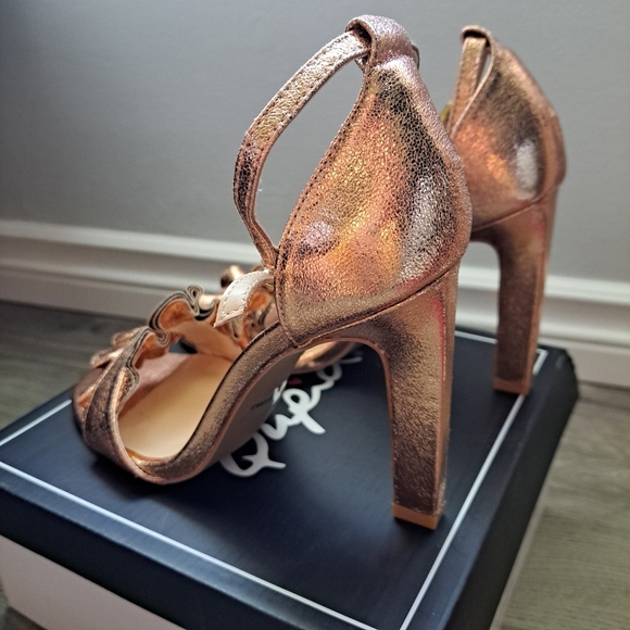 Qupid| rose gold distressed met pu~ open toed high heel with ankle strap - Picture 6 of 11